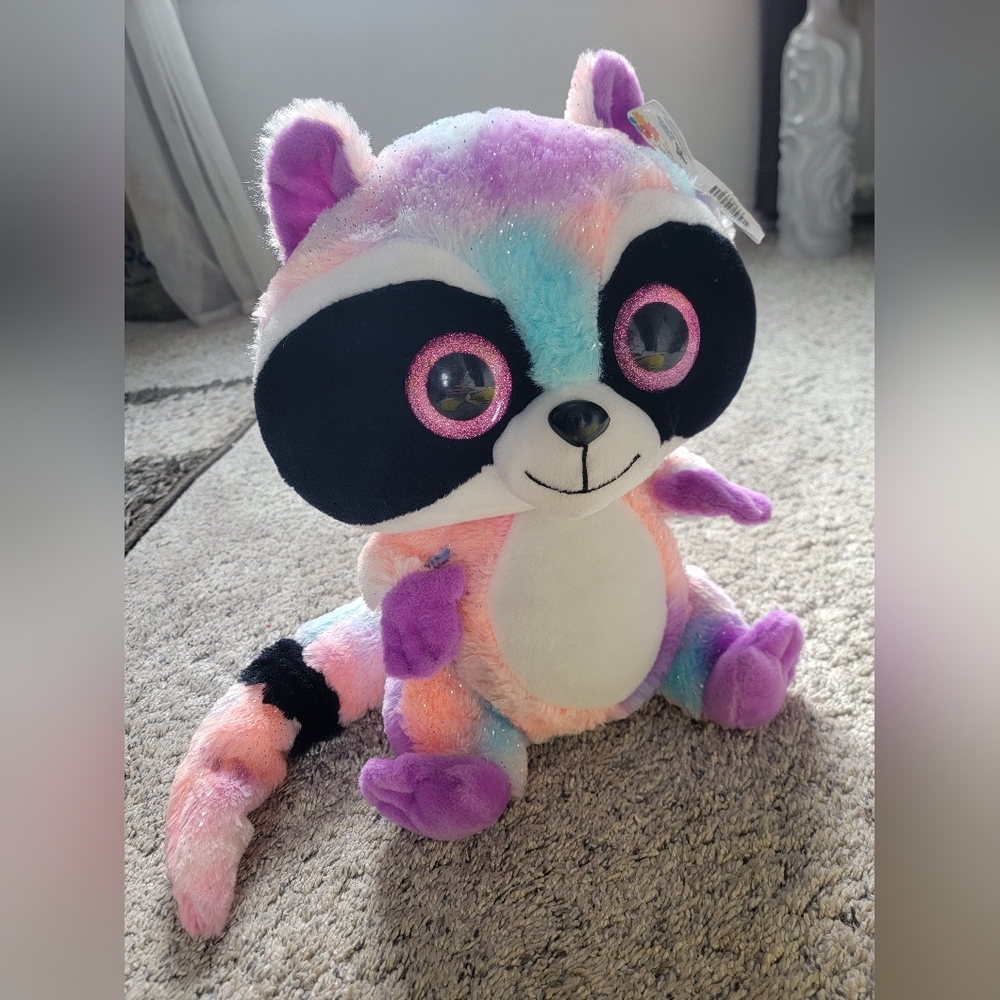 Plush Paradise raccoon NWT! 13"